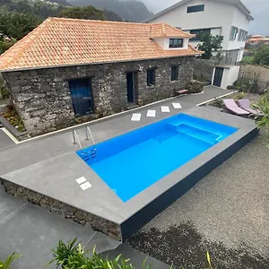 Quinze, Contemporary Designed With Swimming Pool Chalet Ponta Delgada (Madeira)