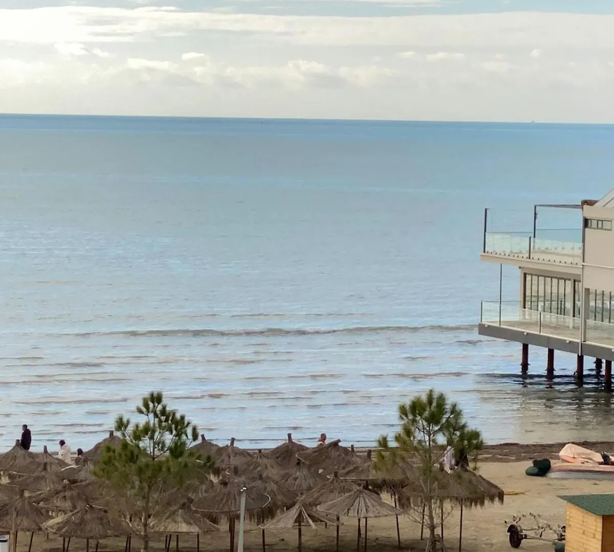 Apartments Next To The Beach In Durrës