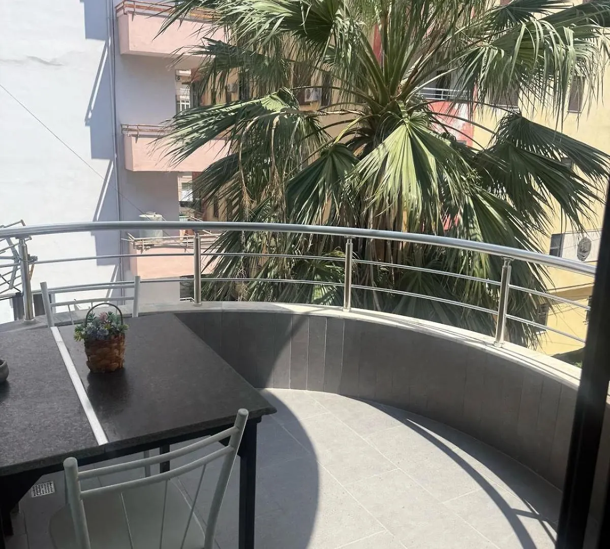 Apartments Next To The Beach In Durrës